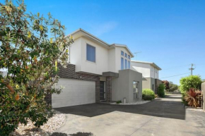 Spacious Townhouse Central St Leonards